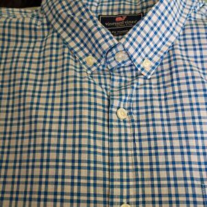 Vineyard Vines Men's XXL Blue Plaid Button Down Shirt.